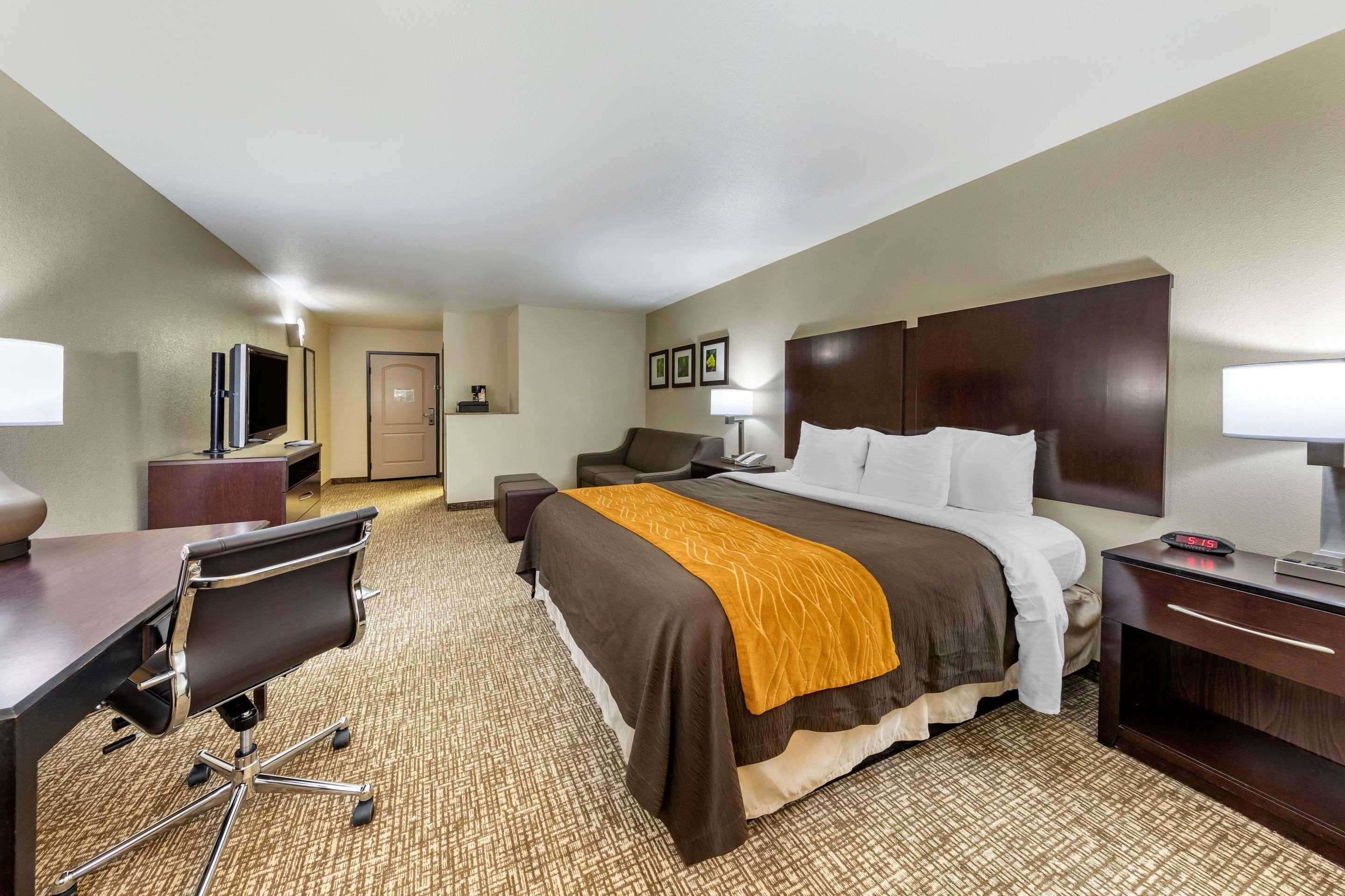 Comfort Inn & Suites Colton Exterior foto